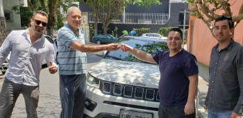 VENDA JEEP COMPASS 2018 - 9.000 KM