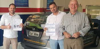 OUTLANDER 2.0 - 2014 - 30.000 KM